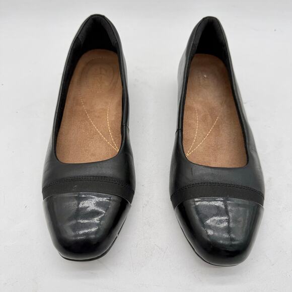 Clarks Women's Juliet Monte Black Leather Slip On Loafers Flats Women's 7 - Picture 3 of 8